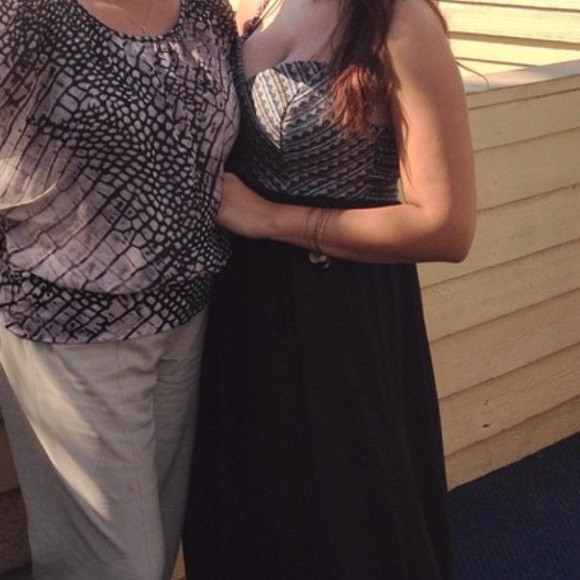 Gorgeous Maxi - Picture 3 of 3